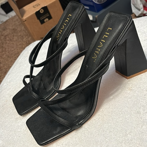 Chunky platform heels - Picture 3 of 3